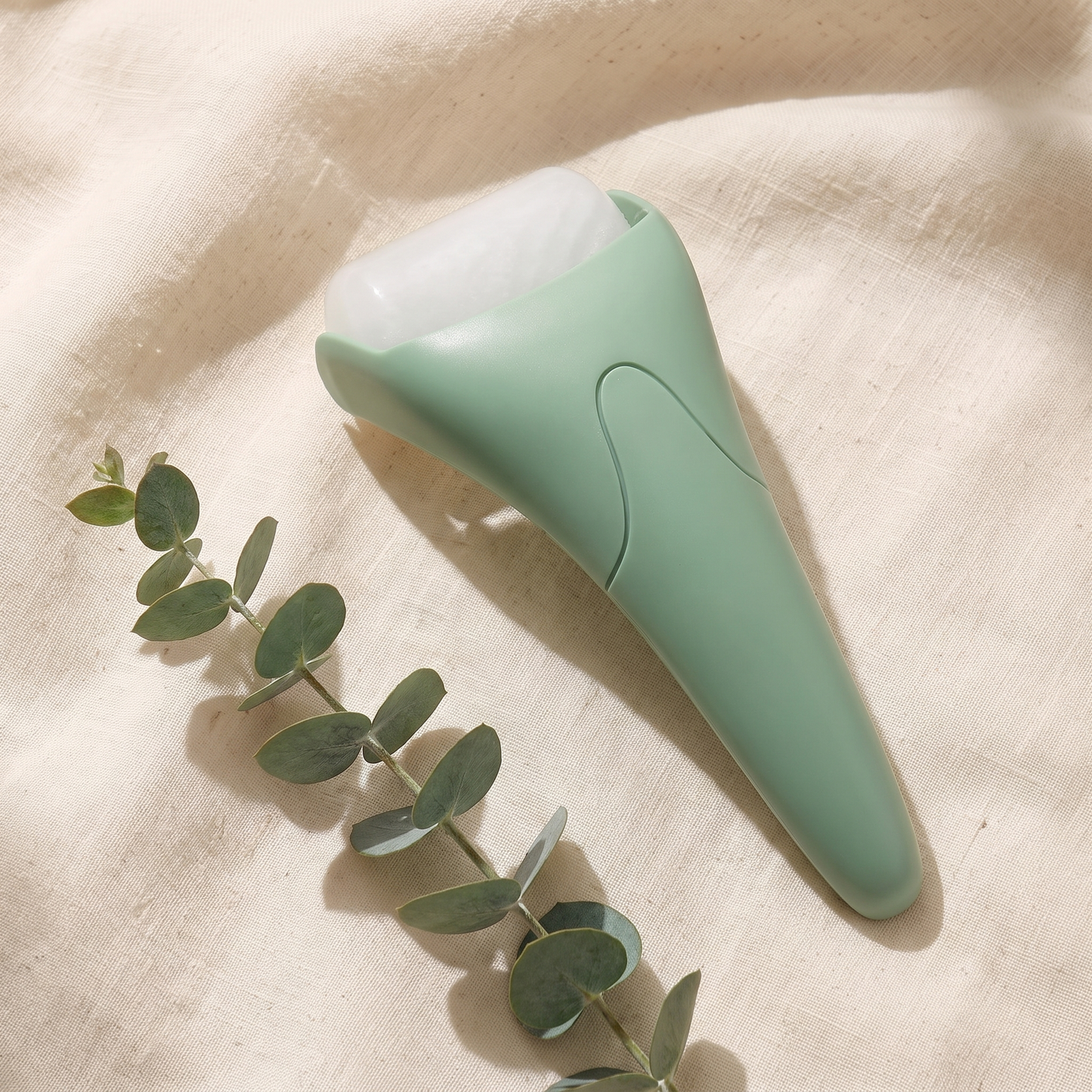 Facial Ice Roller for Women — Cold Face Massage Roller to De-Puff & Refresh Skin, Cryo Roller for Morning Skincare Routine, Reusable Freezer Beauty Tool
