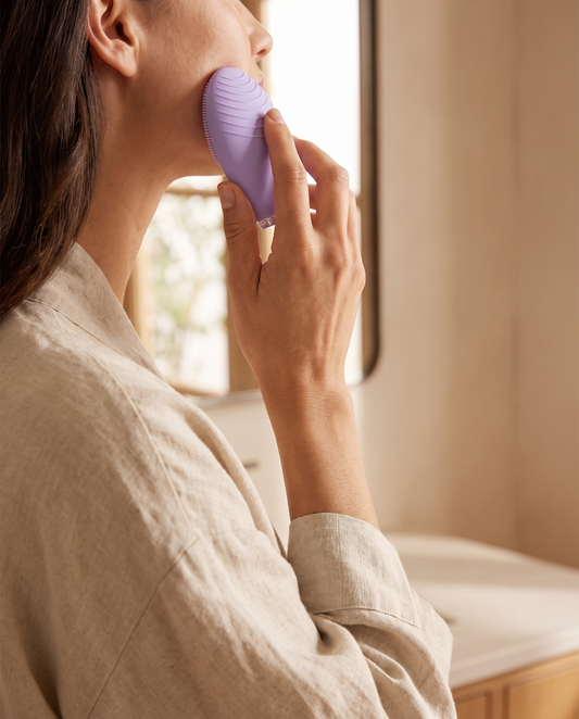 Sonic Facial Cleansing Brush - lifestyle