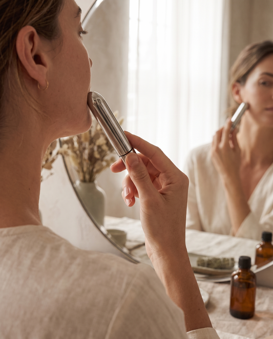 Mini Vibrating Facial Massage Hammer - lifestyle